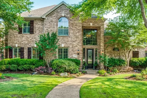 2249 Harrisburg Ln, Plano, TX 75025