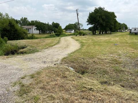 10450 Fm 2932, Terrell, TX 75160