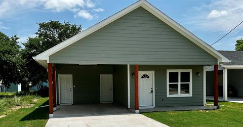 507 Robinson St, Greenville, TX 75401