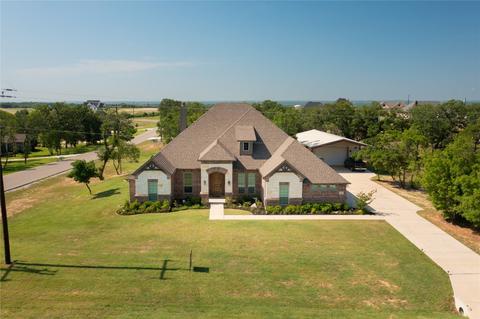 448 Scenic Wood Dr, Azle, TX 76020