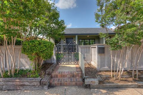 4628 Harley Ave, Fort Worth, TX 76107