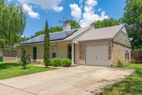 1705 Fieldstone Ct, Arlington, TX 76018