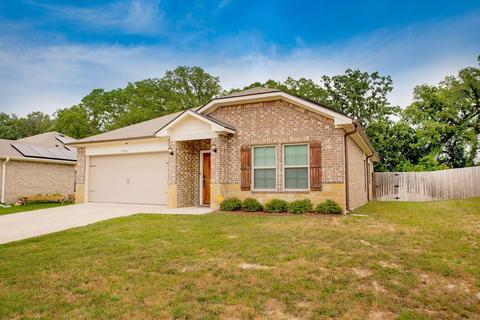 17356 Stacy St, Lindale, TX 75771