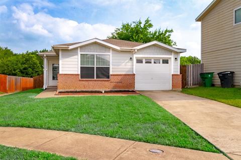 1920 Wickham Dr, Burleson, TX 76028
