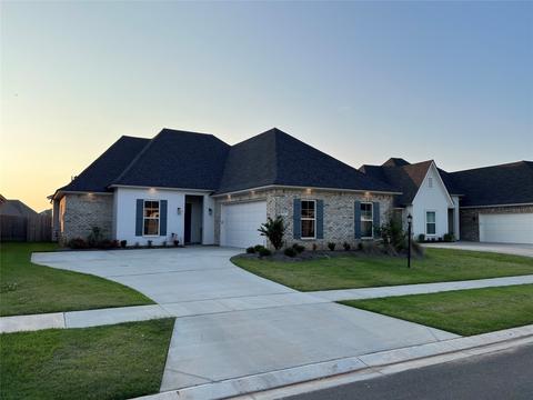 5127 Tensas Dr, Bossier City, LA 71111