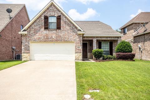 1011 Cactus Dr, Duncanville, TX 75137