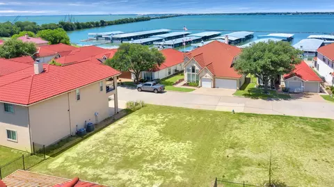 2037 Pontchartrain Dr, Rockwall, TX 75087
