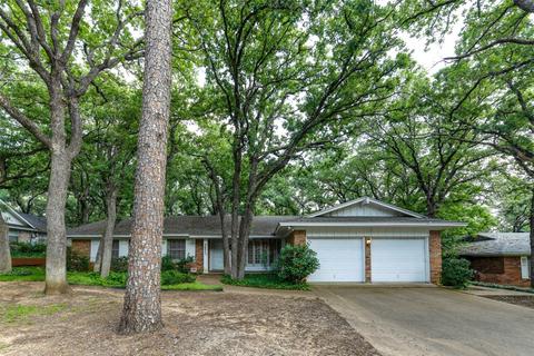 3604 Yellowstone Dr, Arlington, TX 76013