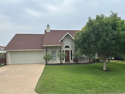 1117 Huffman Dr, Glen Rose, TX 76043
