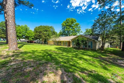144 Sunset Dr, Gun Barrel City, TX 75156