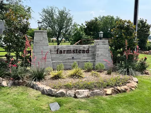 1105 Farmstead Ct, Lucas, TX 75002