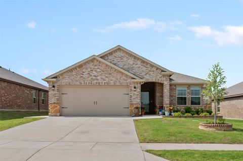 2205 Duke St, Farmersville, TX 75442