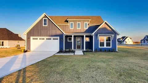 800 Lexington Ln, Nevada, TX 75173