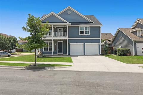 2901 Savill Garden Dr, Denton, TX 76207