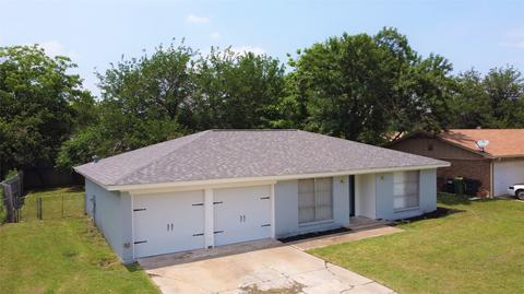 5513 Galway Ln, North Richland Hills, TX 76180