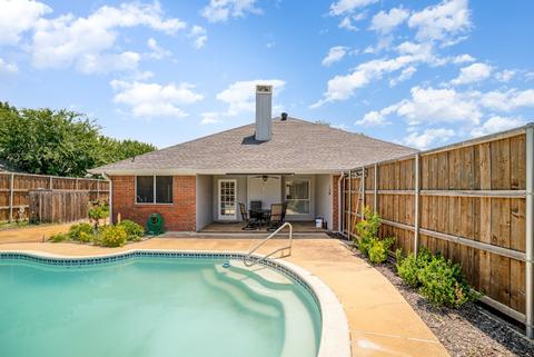 505 N Winding Oaks Dr, Wylie, TX 75098
