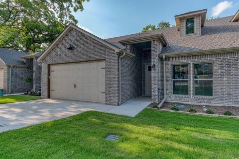 510 W Oak St #2, Weatherford, TX 76086