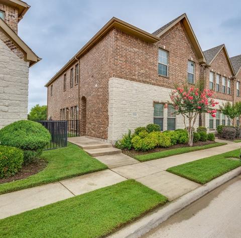 4185 Comanche Dr, Carrollton, TX 75010