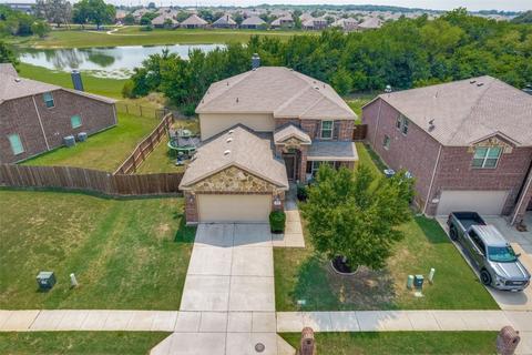 1212 Cheyenne Dr, Aubrey, TX 76227