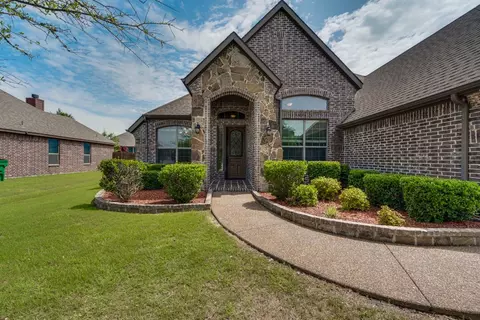 109 Traveller St, Waxahachie, TX 75165