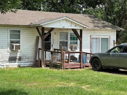 1010 Jackson St N, Sulphur Springs, TX 75482