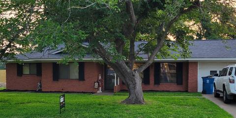 401 Sunset St, Malakoff, TX 75148