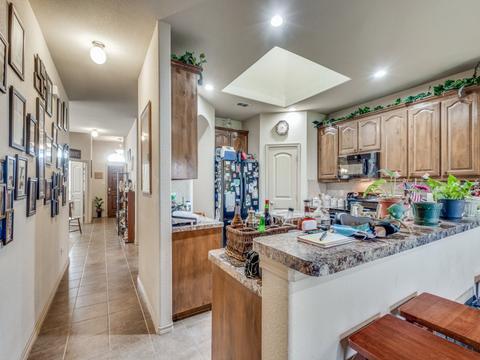 4500 Hidden Meadows Trl, Argyle, TX 76226 photo 15