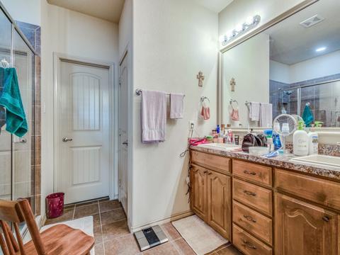 4500 Hidden Meadows Trl, Argyle, TX 76226 photo 22