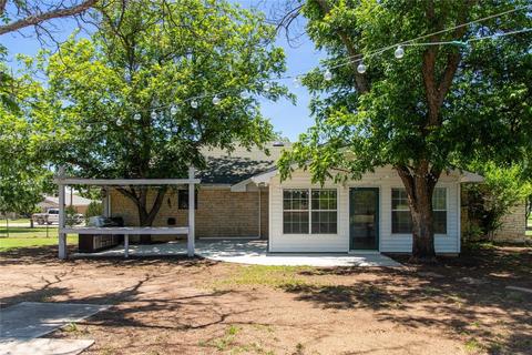 207 Cullins St, Bangs, TX 76823 photo 26
