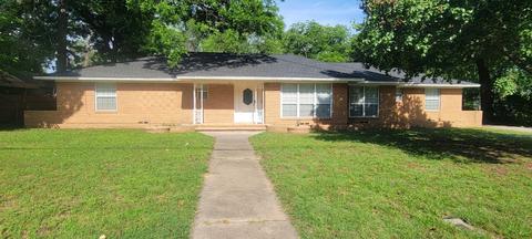 823 S Delaware St, Irving, TX 75060