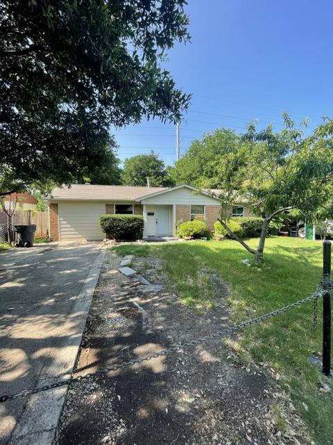 2729 El Capitan Dr, Dallas, TX 75228