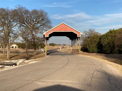43071 Indian Blanket Dr, Whitney, TX 76692