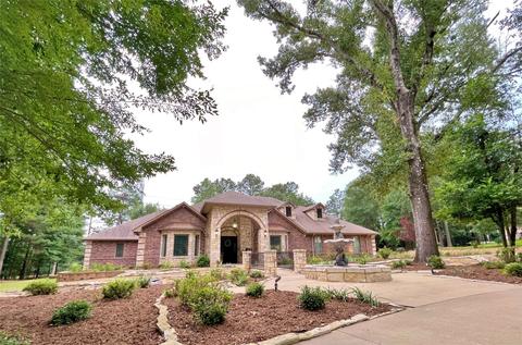 1935 Equestrian Ln, Tyler, TX 75703