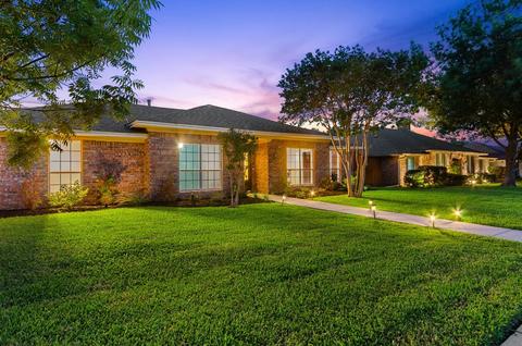 2261 Bunker Hill Cir, Plano, TX 75075