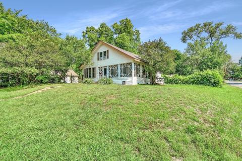 539 E Gandy St, Denison, TX 75021 photo 2