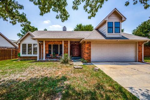 3303 Fairview Dr, Corinth, TX 76210