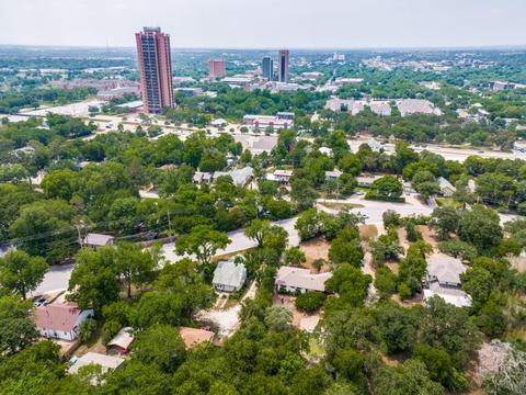 203 E Sherman Dr, Denton, TX 76209