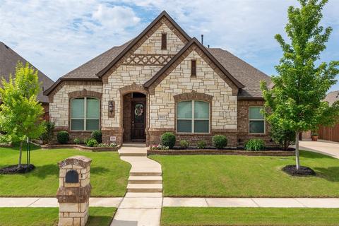 9112 Glendara Dr, North Richland Hills, TX 76182