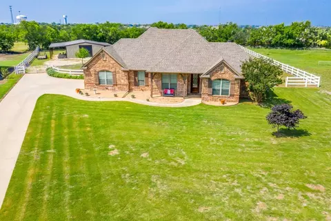 2116 Bear Springs Dr, Haslet, TX 76052
