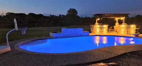 3985 Tracy Ln, Greenville, TX 75402