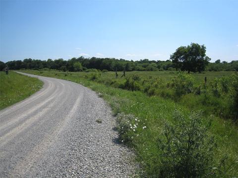 34 Ac County Rd 1083, Celeste, TX 75423 photo 2