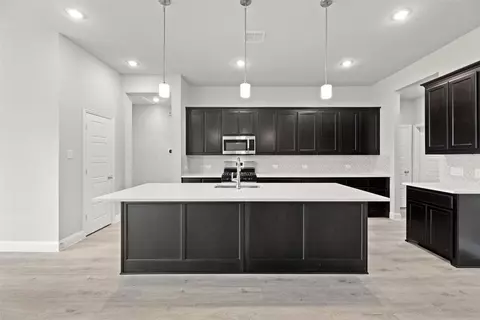 817 Stone Eagle, Azle, TX 76020 photo 12