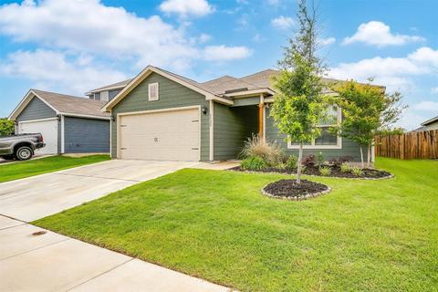 8528 Steel Dust Dr, Fort Worth, TX 76179