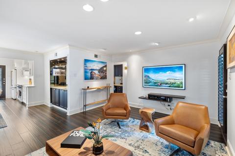 10109 Regal Park Ln #212, Dallas, TX 75230