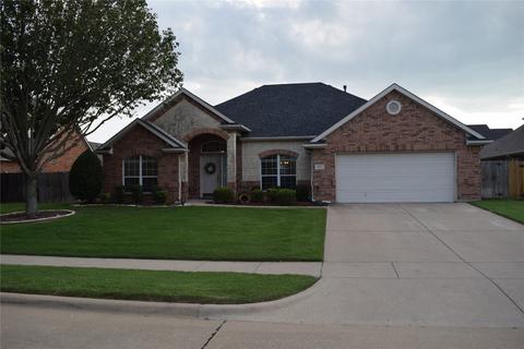 814 Sugar Hill Ave, Cleburne, TX 76033