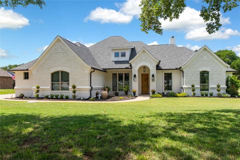 574 S Sugartree Dr, Lipan, TX 76462