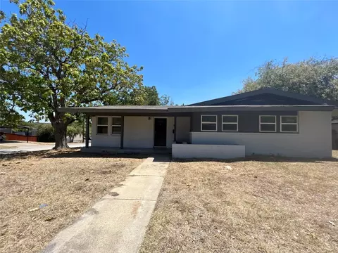 4301 Bonnie Dr, Fort Worth, TX 76116