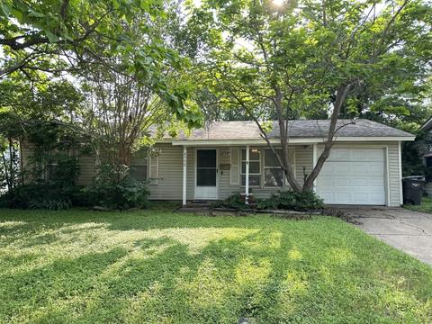 4900 Hillside Ave, Fort Worth, TX 76119