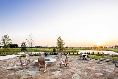 4719 Firewheel Ct, Aubrey, TX 76227