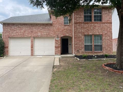 13204 Harvest Ridge Rd, Fort Worth, TX 76244